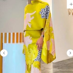 Uoozee NWTs Batwing Sleeves Mock Neck  Top & Maxi Skirt